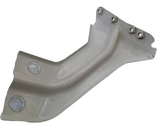 Soporte Salpicadera Der Audi A1 8x 11-18 #8x0 821 136 (Usado)