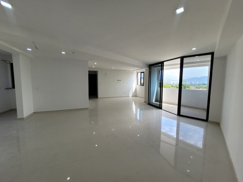 Venta Hermoso Apartamento Res. Omega El Parral Valencia Con Pozo