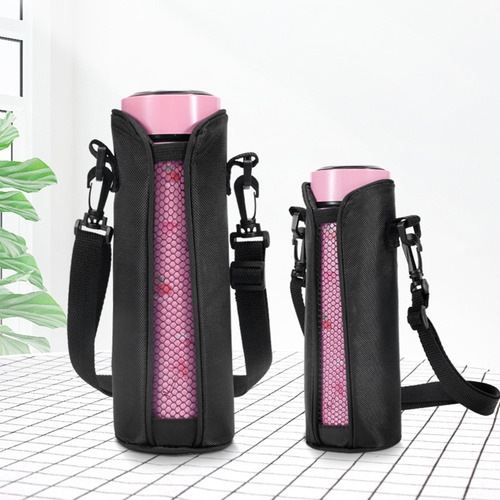 Bolsa De Transporte De Botella De Agua Aislada Con Bolsa De
