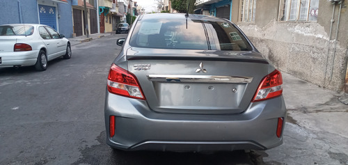 Bonito Automovil Sedan Estandar,clima,todo Le Funciona, Fact