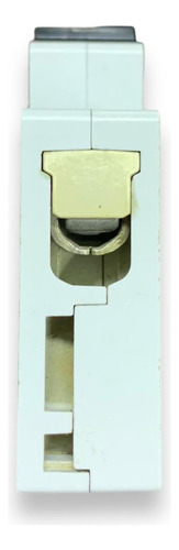 Interruptor V-line C32 277/480v Iec947-2 V07132 (Usado)