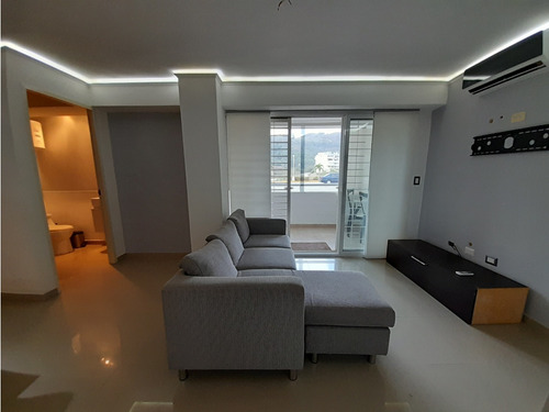 Bosques De La Lagunita. Alquiler Apartamento 58 Mt2 / 1h / 2b / 1e