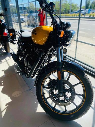 Imagen 4 de 18 de Royal Enfield Meteor 350 Fireball Yellow