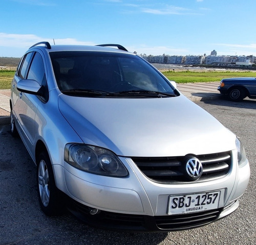Volkswagen Suran 1.6 Comfortline 101cv 11a 2010
