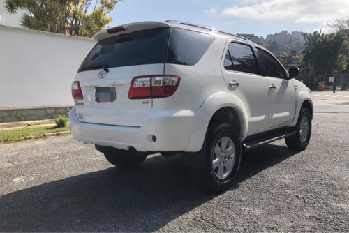 Toyota Fortuner 4x4