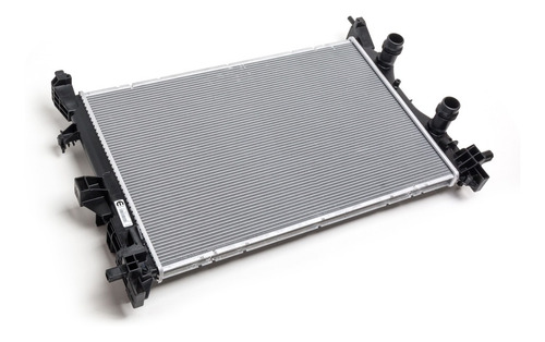 Imagen 2 de 8 de Radiador Del Motor Jeep