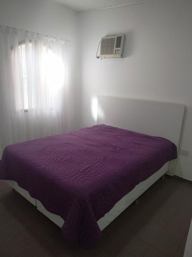 Imagen 19 de 24 de Alquiler Temporario: Casa Principal Con Piscina Y Asador - Excelente Ubicación !!!