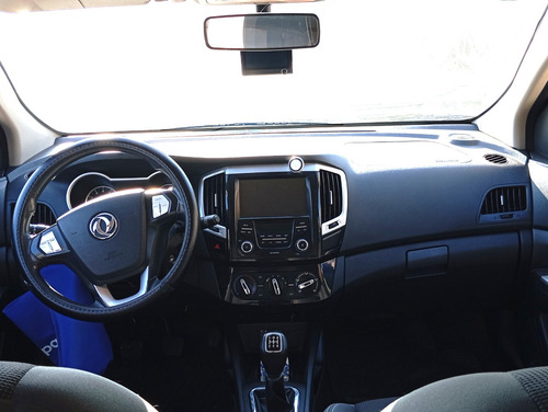 Dongfeng AX3 Elegant Mt 1.6 Lts