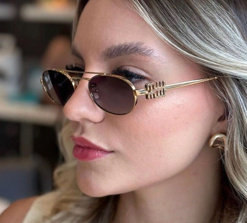 Lentes De Sol Original Miu Miu Clásico Negro Negro Dorado Dorado (Usado)