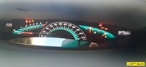 Toyota Previa .