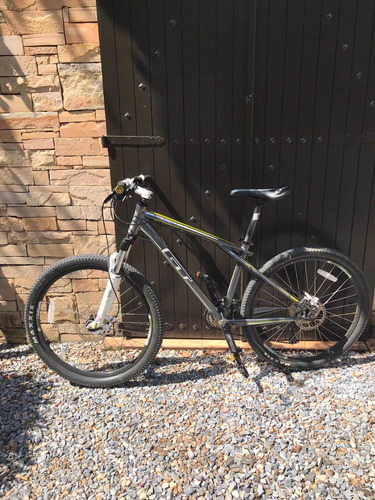 Bicicleta Gt Avalanche 1.0 Talle M