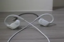 Comprar Audífonos In-ear Apple Beats Powerbeats 4