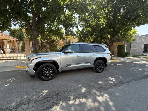 Toyota Sequoia 3.5 Hev Platinum 4Wd