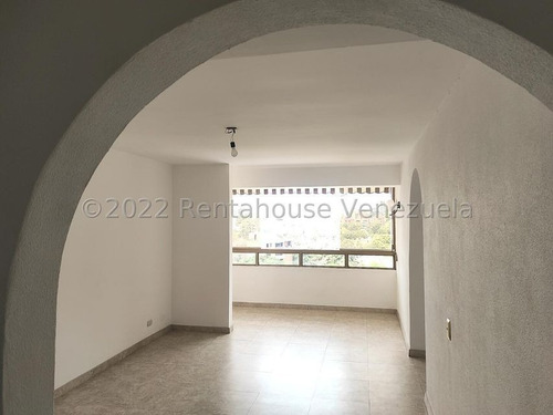 Imagen 2 de 13 de En Venta Acogedor Apartamento Los Dos Caminos Mls #22-20818