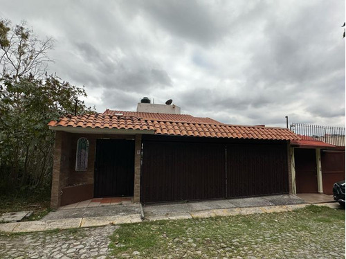 Casa Sola En Venta En Paseos Del Bosque, Naucalpan De Juárez, México