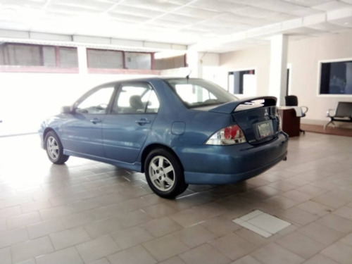 Imagen 4 de 15 de Mitsubishi Lancer Touring