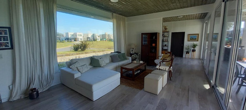 Imagen 7 de 30 de Venta Casa Harás Santa María