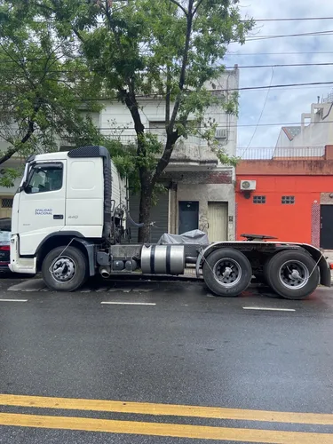 Volvo Fh 440 Shift 6x4 2011 Impecable Estado