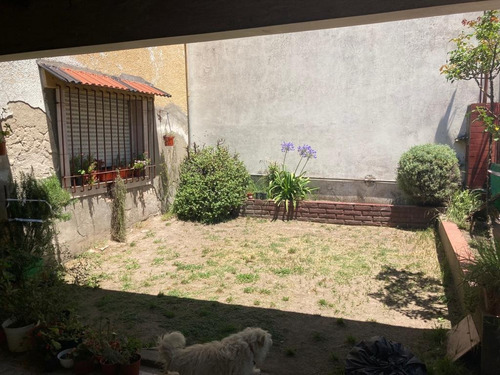Imagen 3 de 7 de Casa - Banfield