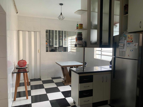 Sobrado 3 Quartos Sendo 1 Suite E 4 Banheiros