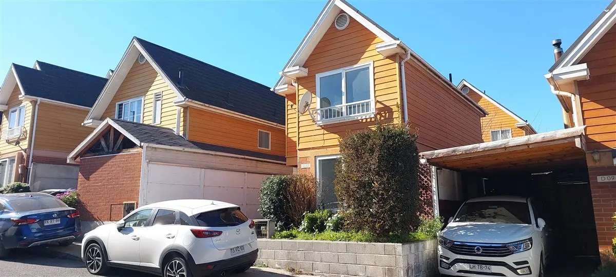 Imagen 4 de 27 de Casa En Arriendo De 3 Dorm. En Valparaíso
