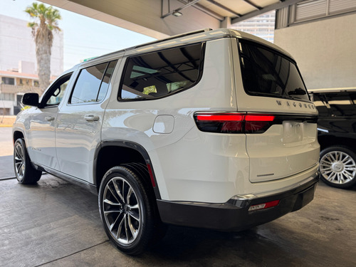 Jeep WAGONNER V8 5.7L