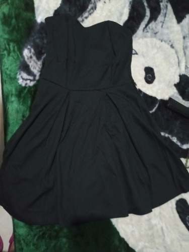 Se Vende Vestido Negro Corto Strapless Nuevo 