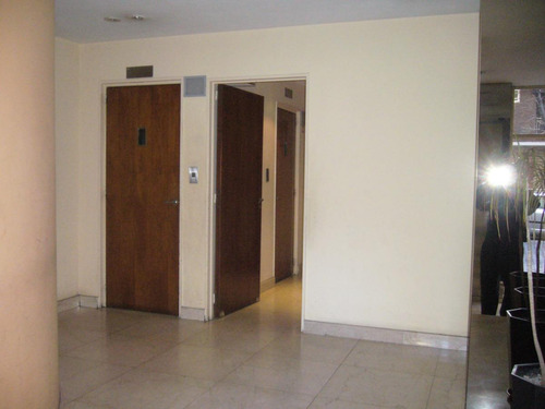 Departamento En Venta - 4 Dormitorios 3 Baños - Cochera - 180mts2 - Belgrano