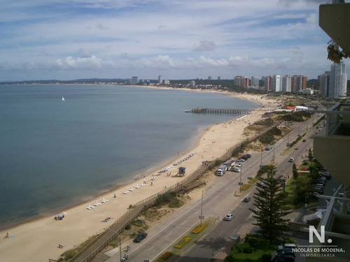 Vende Apartamento De 3 Dormitorios En Punta Del Este