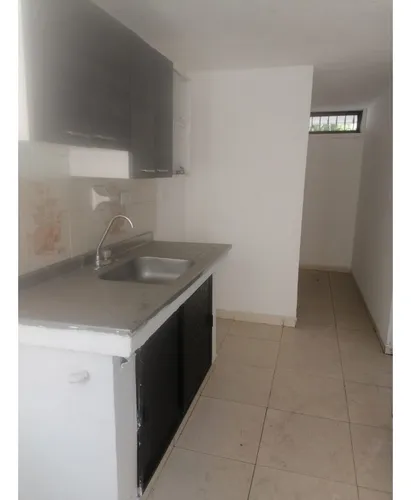 Vendo Casa Unifamiliar En Los Alamos , Cali