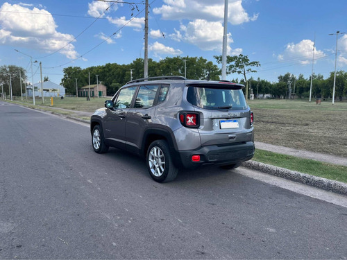 Imagen 9 de 14 de Jeep Renegade 2019 1.8 Sport