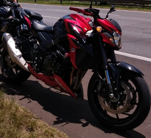 Suzuki Gsx 750