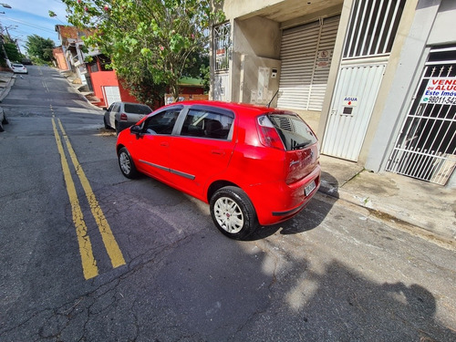 Fiat Punto 2012 1.8 16v Essence Flex Dualogic 5p