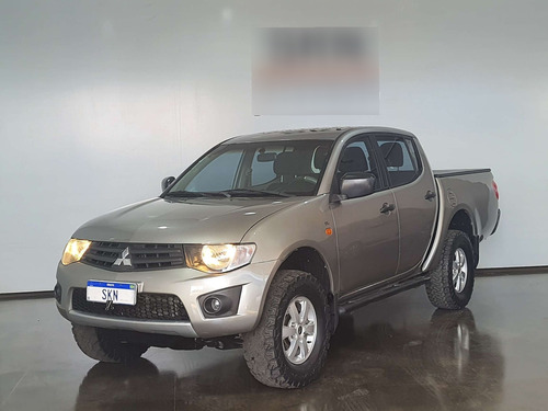 Mitsubishi L200 TRITON 3.2 GLX 4X4 CD 16V TURBO INTERCOLER DIESEL 4P MANUAL