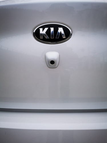 Imagen 7 de 13 de Kia Rio Sedan Lx 2020