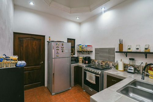 Imagen 4 de 16 de En Venta Casa En Residencial Alameda Don Vicente, Ciudad Vieja, Sac.
