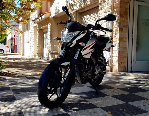 Bajaj Rouser Ns 200 '15 - 20.000km - Impecable!!