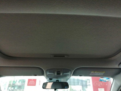 Imagen 8 de 15 de Kia Rio Hb S Pack Manual