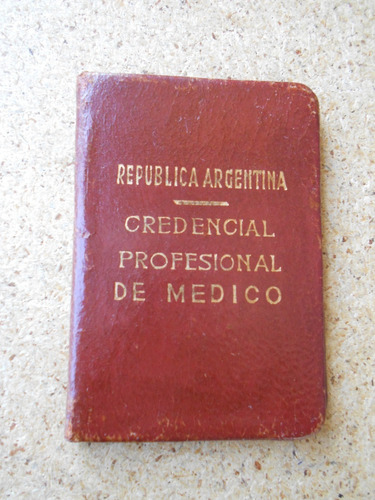 Carnet Credencial Profesional De Médico - Sin Valor Legal 
