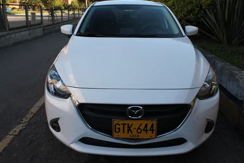 Mazda 2 1.5 Touring Mt
