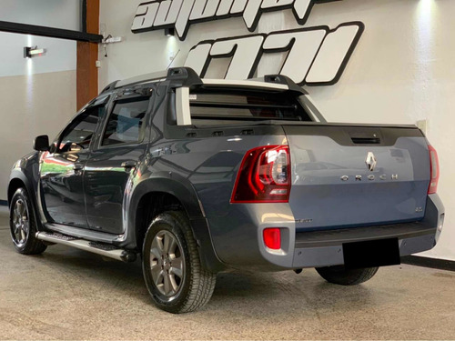 Renault Duster Oroch 2.0 Outsider Plus 2016