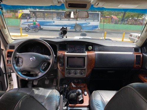 Imagen 12 de 13 de Nissan Patrol Grx Ltd