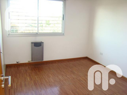 Imagen 7 de 28 de Duplex Tipo Casa De 3 Dormitorios