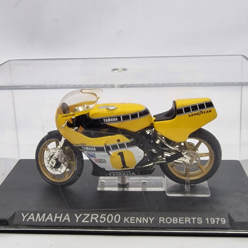 Moto Yamaha Yzr500 Kenny Roberts 1979 Escala 1;32