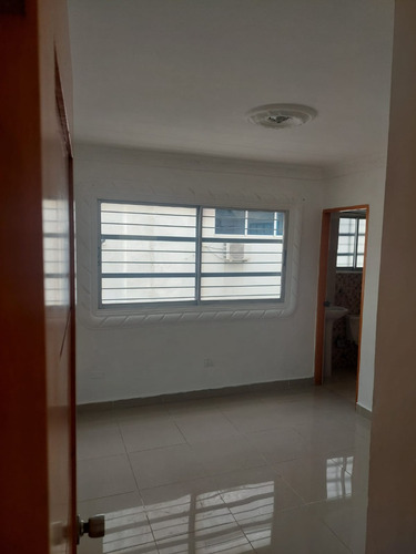 Apartamento En Venta 4to Nivel Don Honorio