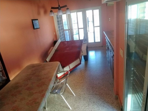 Venta Casa 4 Ambientes Con Parque En Morón