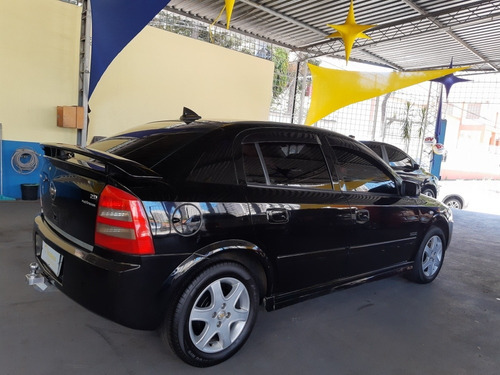 Imagem 6 de 13 de Chevrolet Astra 2009 2.0 Advantage Flex Power Aut. 5p 133 Hp