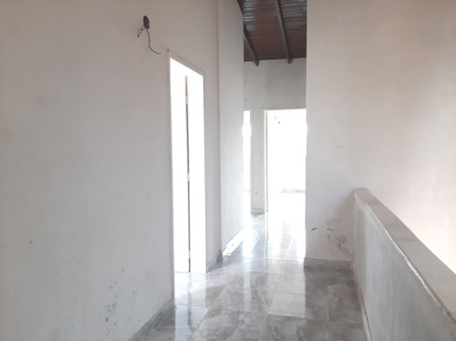 Imagen 14 de 20 de Townhouse En Residencias River Side Village, Campo C De Ferrominera