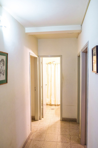 Imagen 25 de 30 de Departamento De Tres Dormitorios En Reconquista