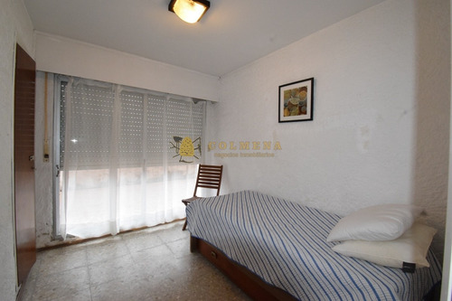 Apartamento En Peninsula, 2 Dormitorios 1 Baño-ref:3046
